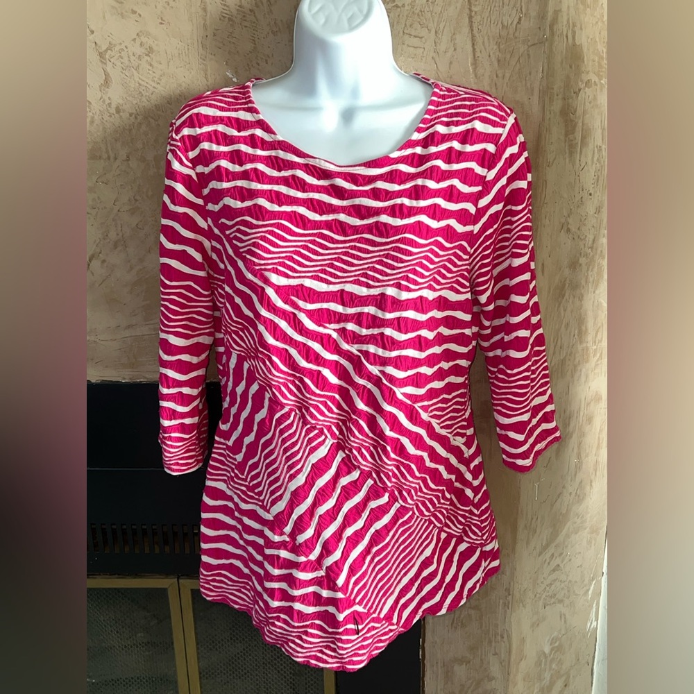 Investments Pink White Crinkle Stripe Top | Size M | 3/4 Sleeve Tunic